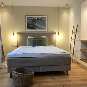 Nettes In Düsseldorf-derendorf - Stylisch + Gemütlich Apartamento