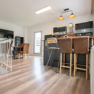 Appartement Tolstov-hotels Spacious House